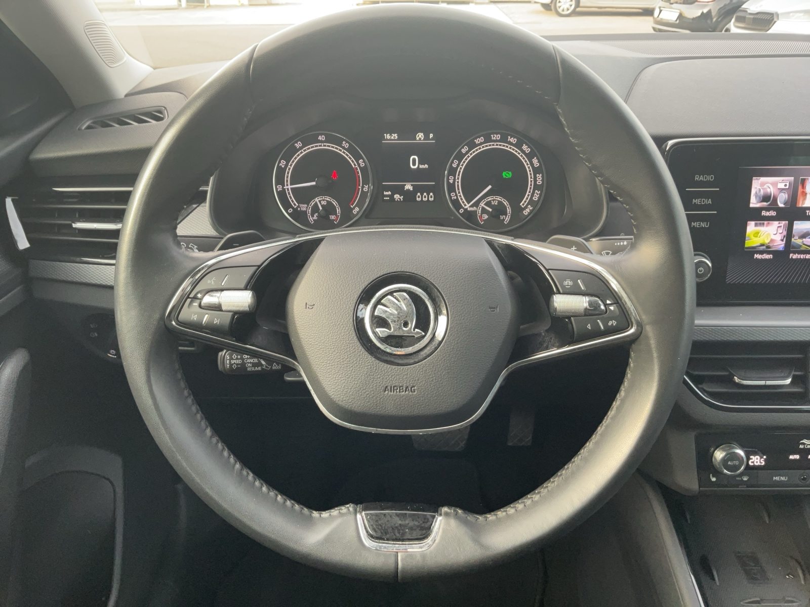 SKODA SCALA «Fresh» (NETTO), Benzin, Occasion / Gebraucht, Automatik - 7