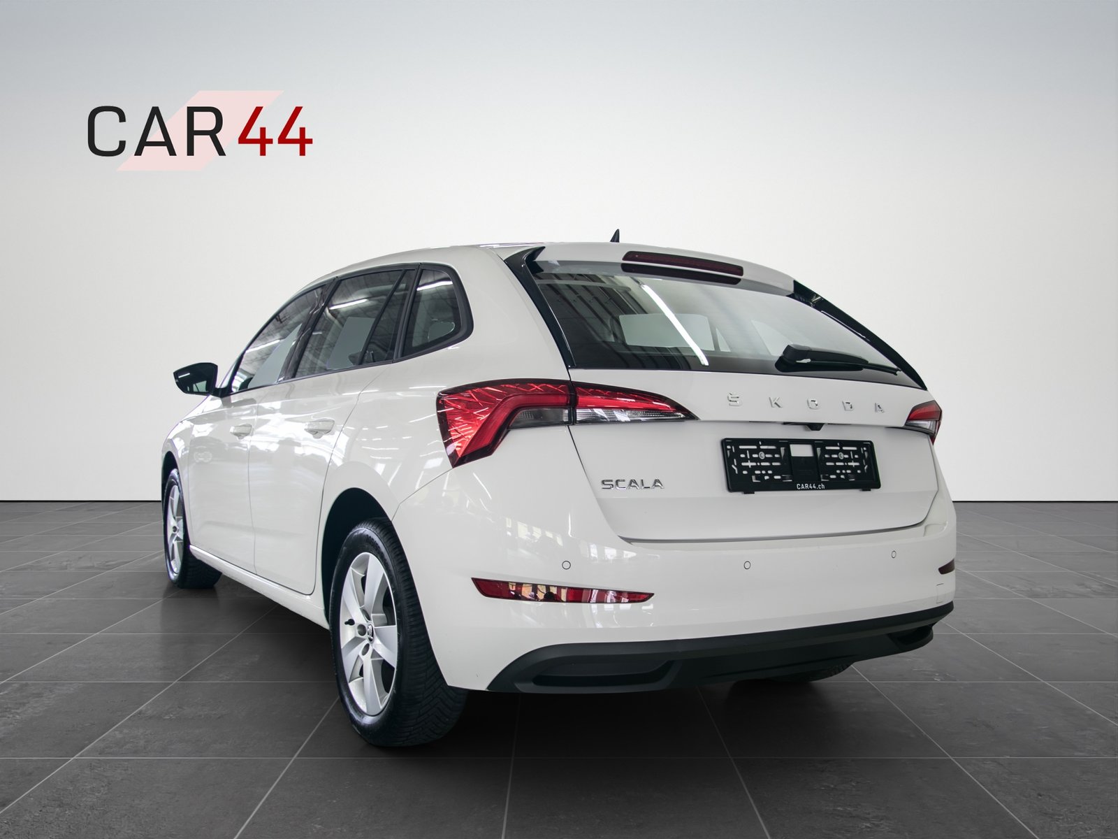 SKODA Scala 1.0 TSI Ambition DSG, Benzin, Occasion / Gebraucht, Automatik - 3