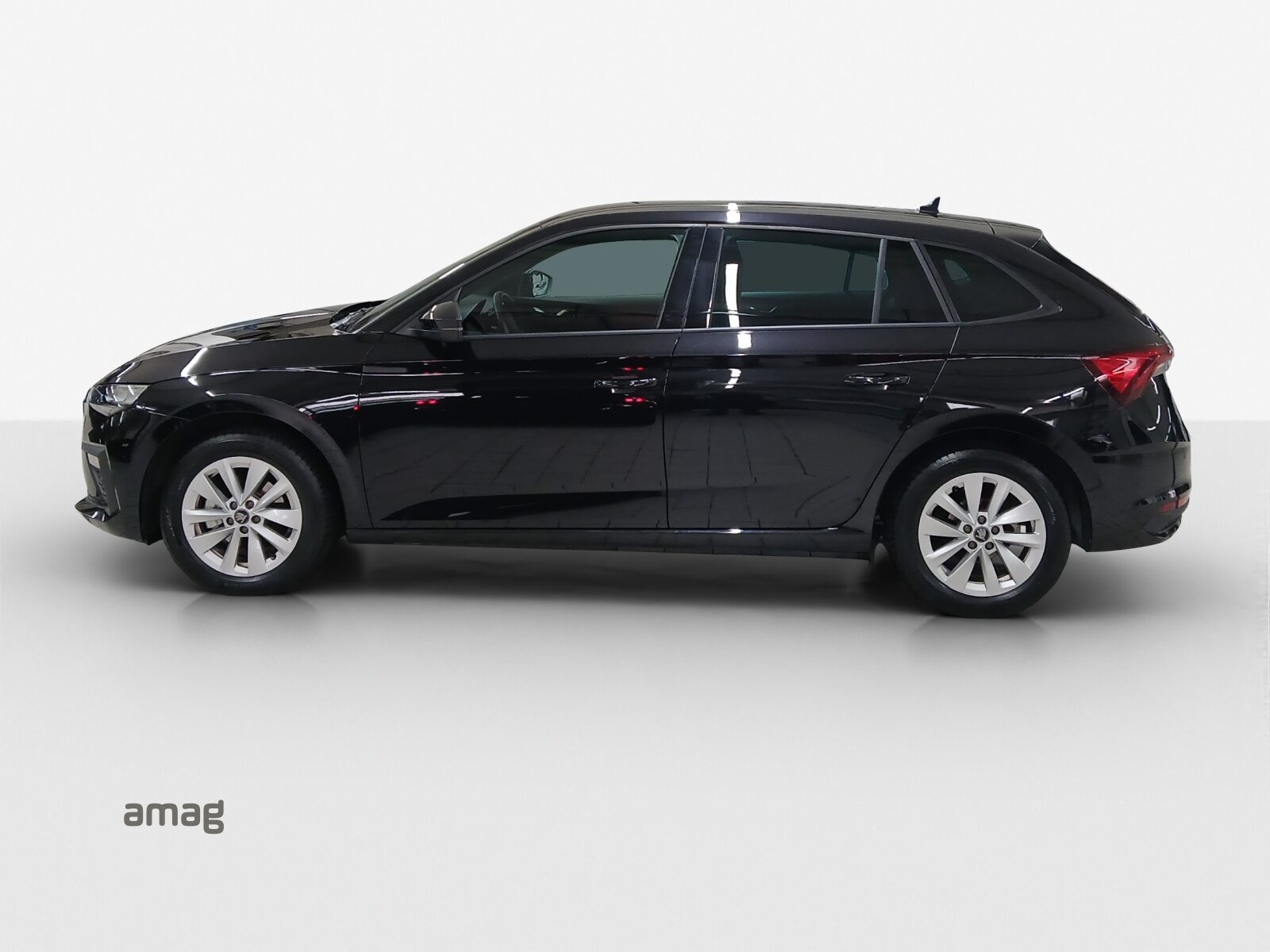 SKODA Scala Selection, Petrol, Second hand / Used, Automatic - 2