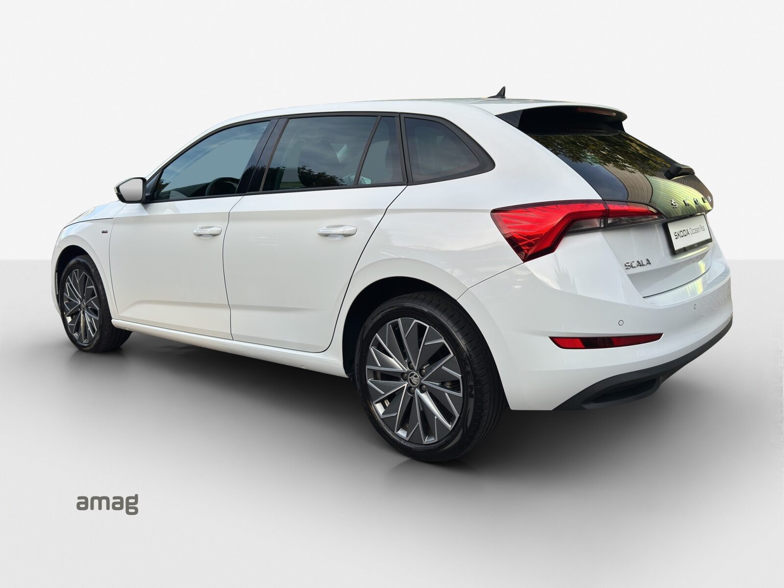 SKODA Scala «Tour» (NETTO), Benzin, Occasion / Gebraucht, Automatik - 3