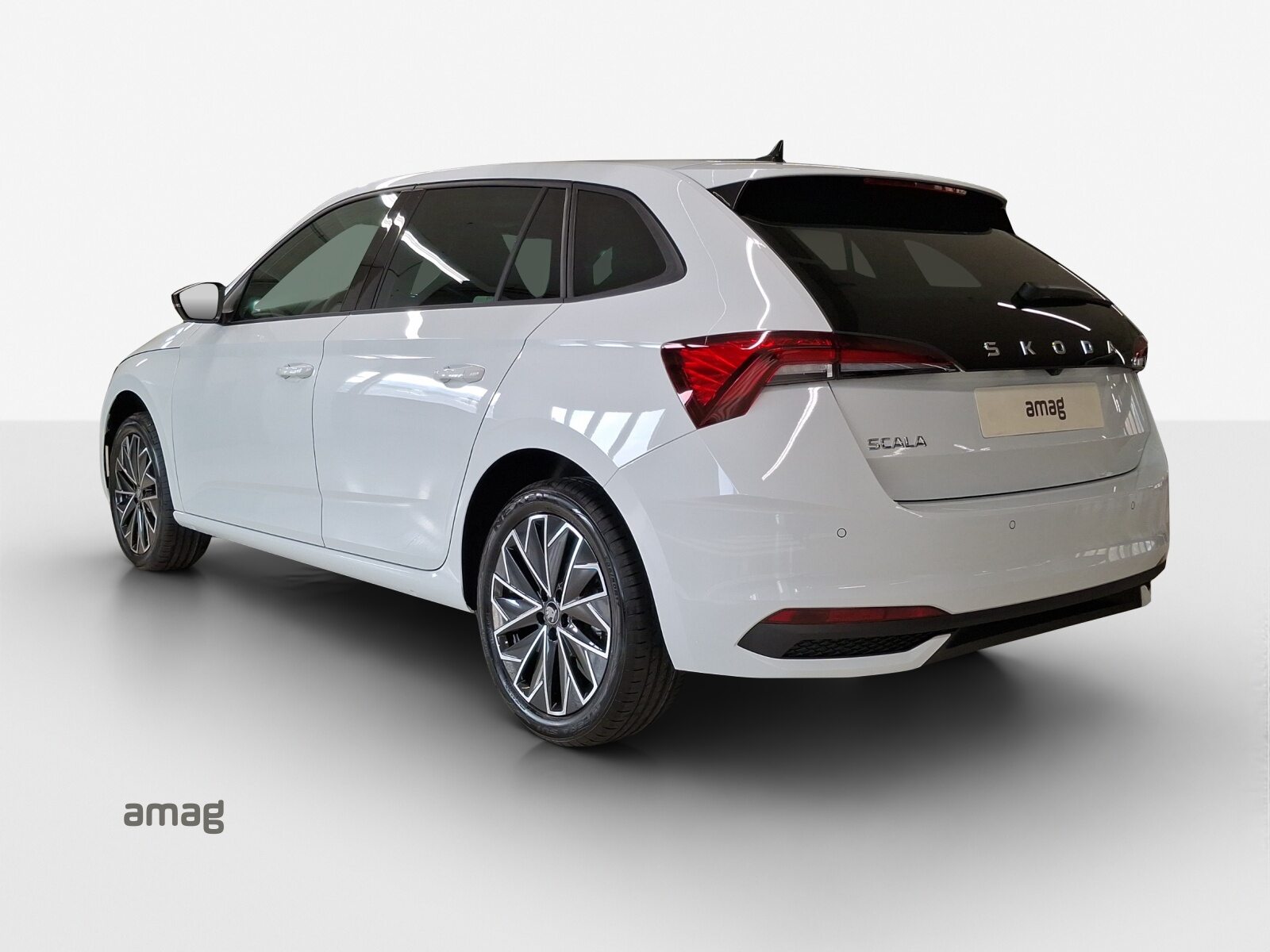 SKODA Scala Dynamic (Netto), Petrol, Ex-demonstrator, Automatic - 3
