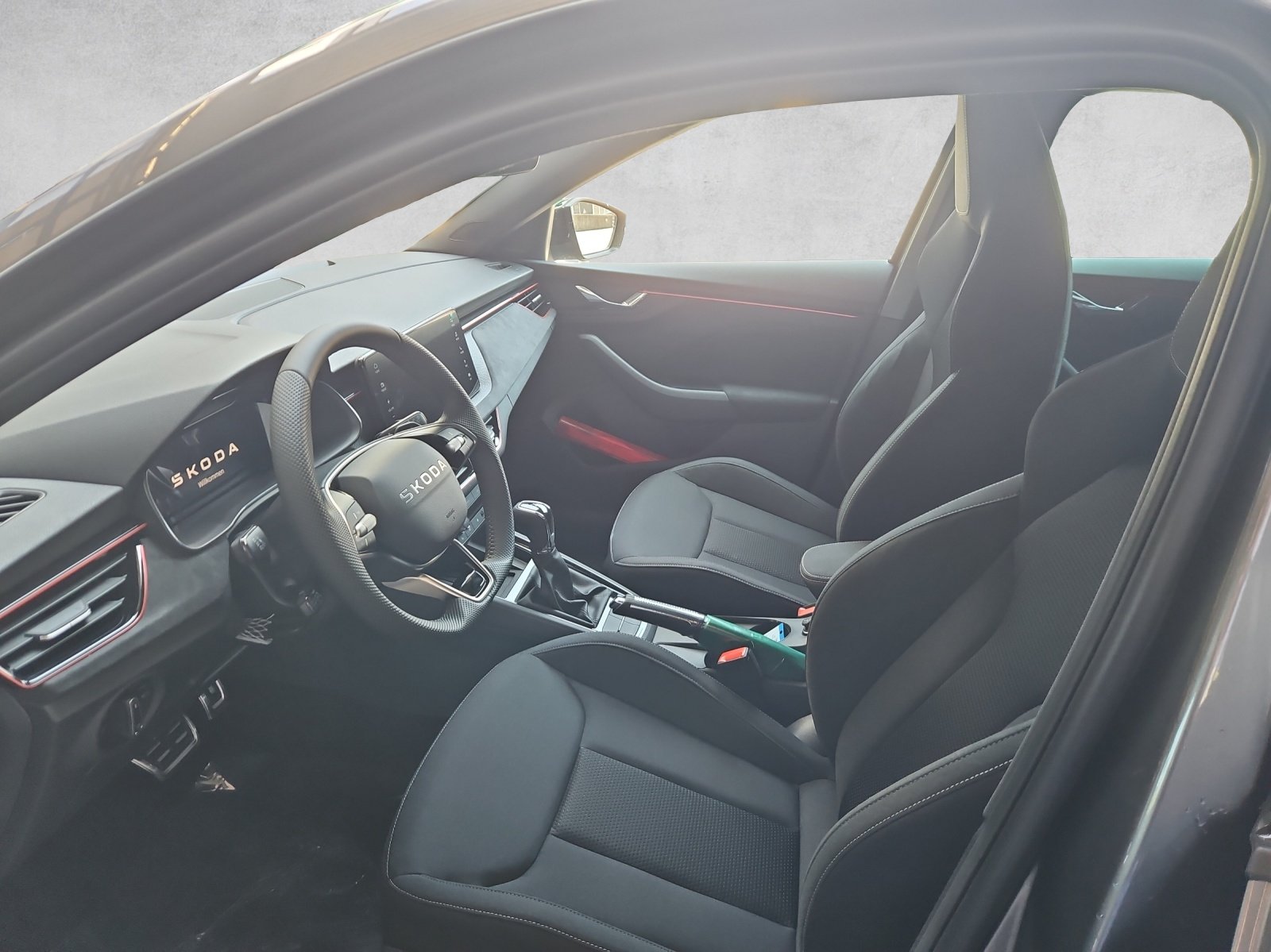 SKODA Scala 1.0 TSI Dynamic DSG, Petrol, Ex-demonstrator, Automatic - 6