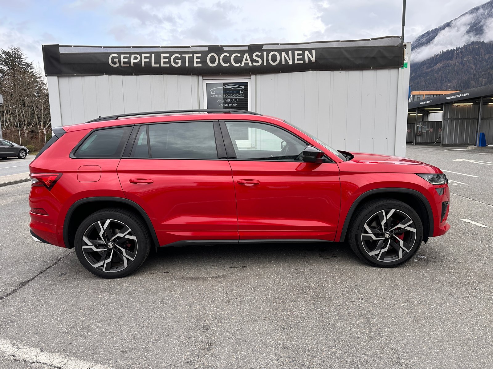 SKODA SKODA Kodiaq RS 4x4 PANORAMA * AHK * CH * 20 ALU*, Benzin, Occasion / Gebraucht, Automatik - 2