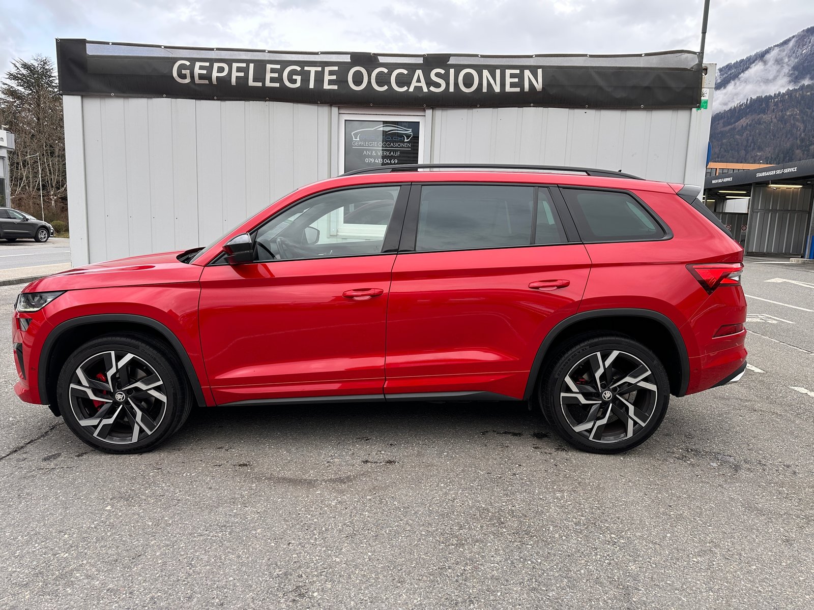 SKODA SKODA Kodiaq RS 4x4 PANORAMA * AHK * CH * 20 ALU*, Benzin, Occasion / Gebraucht, Automatik - 7