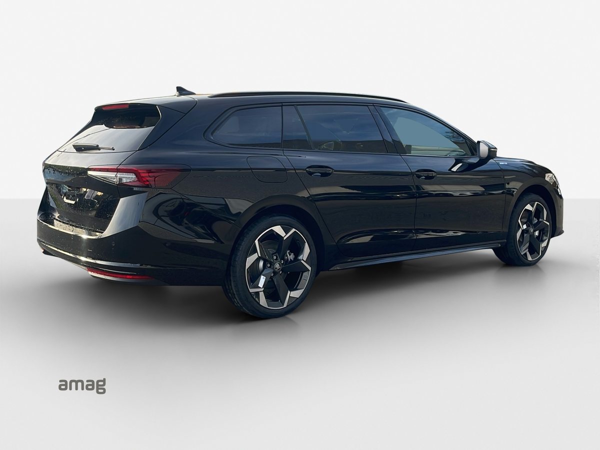 SKODA Superb Sportline, Petrol, New car, Automatic - 5