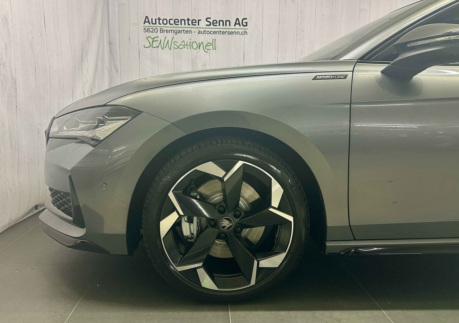 SKODA Superb Sportline, Benzin, Neuwagen, Automatik - 4