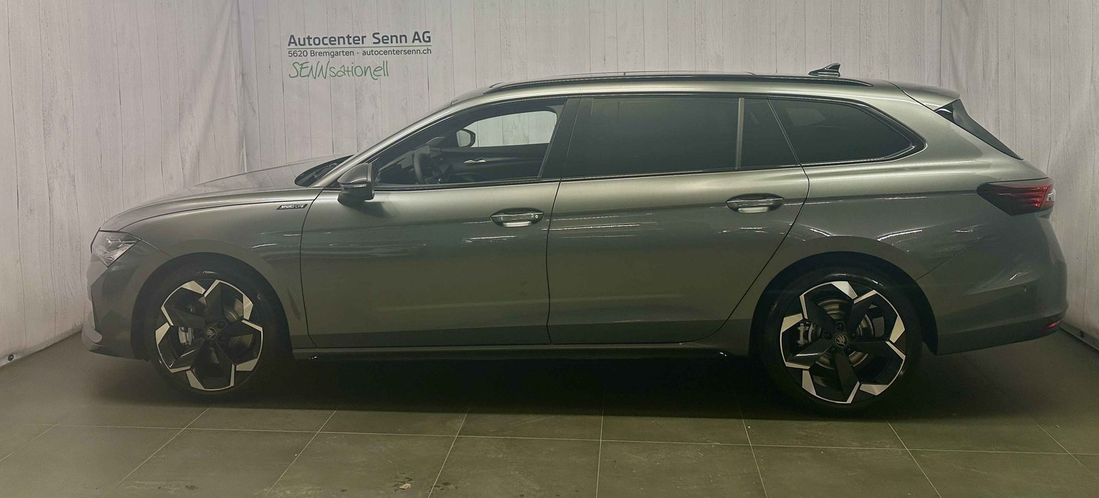 SKODA Superb Sportline, Benzin, Neuwagen, Automatik - 5