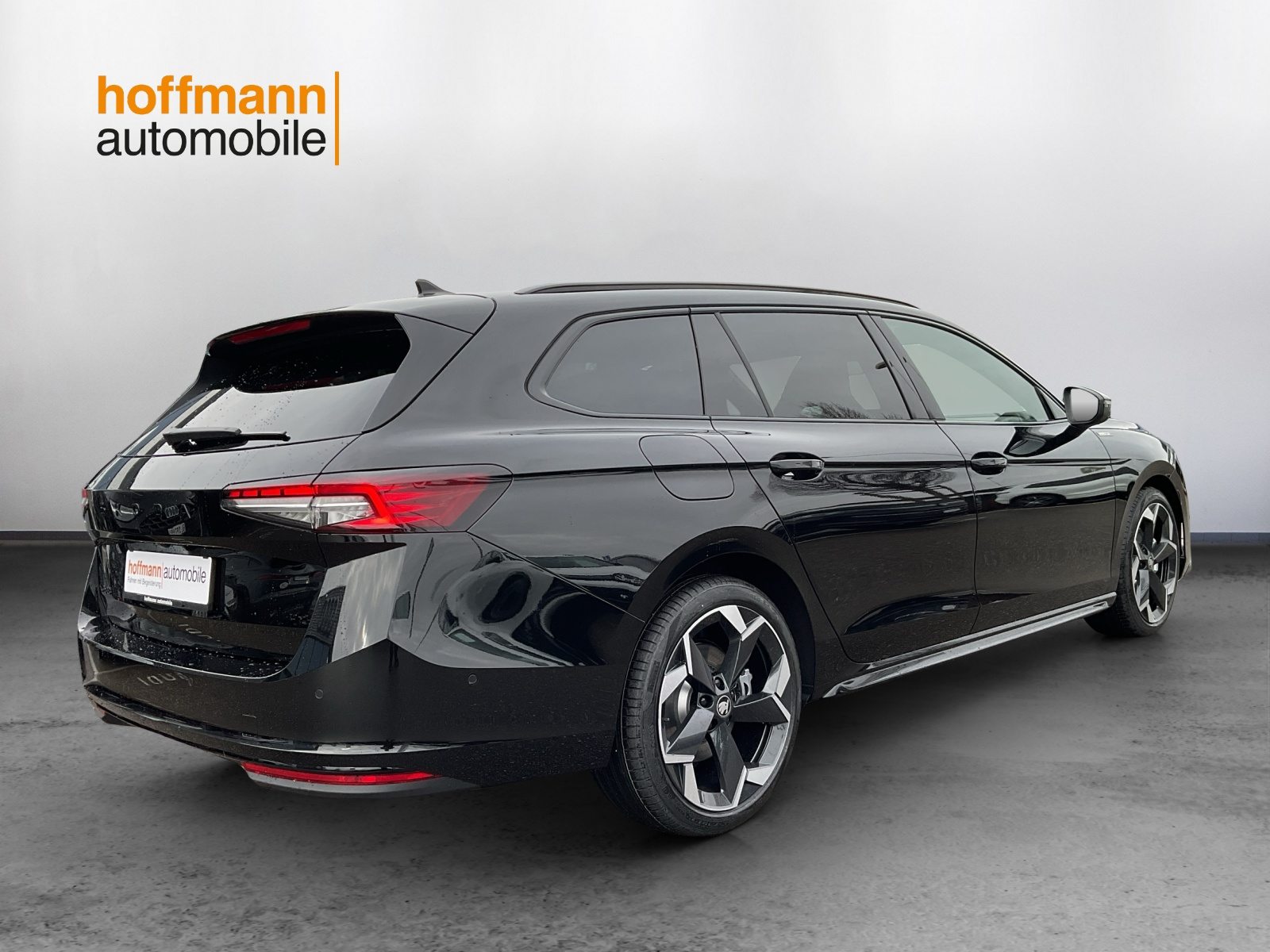 SKODA Superb Sportline, Benzina, Auto nuove, Automatico - 4