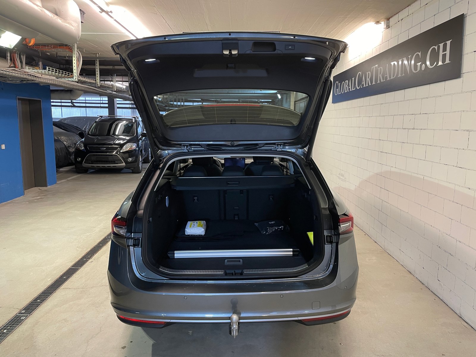 SKODA Superb Combi 2.0 TDi L&K 4x4 DSG, Diesel, Auto nuove, Automatico - 6