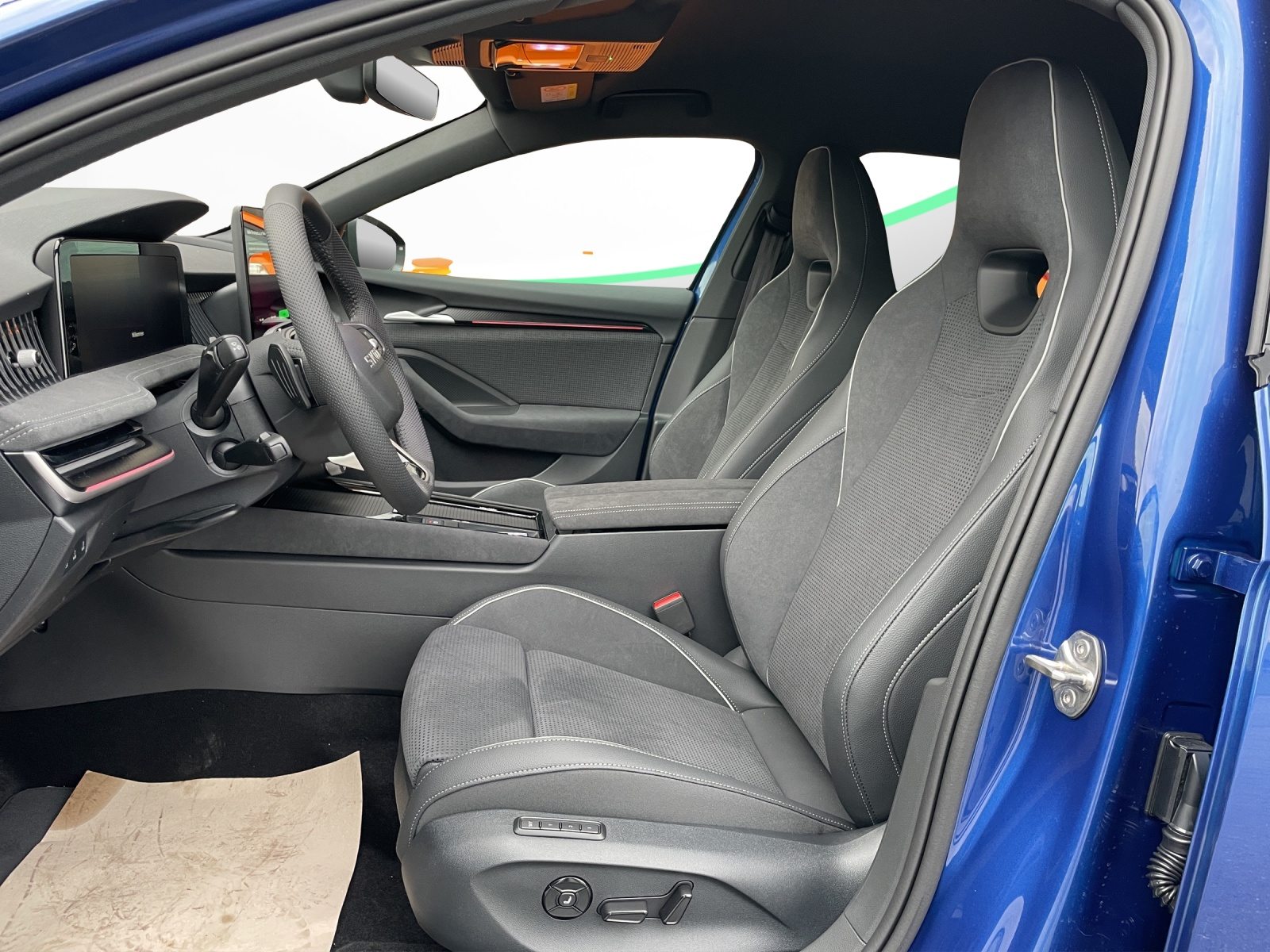SKODA Superb Sportline, Benzin, Neuwagen, Automatik - 7