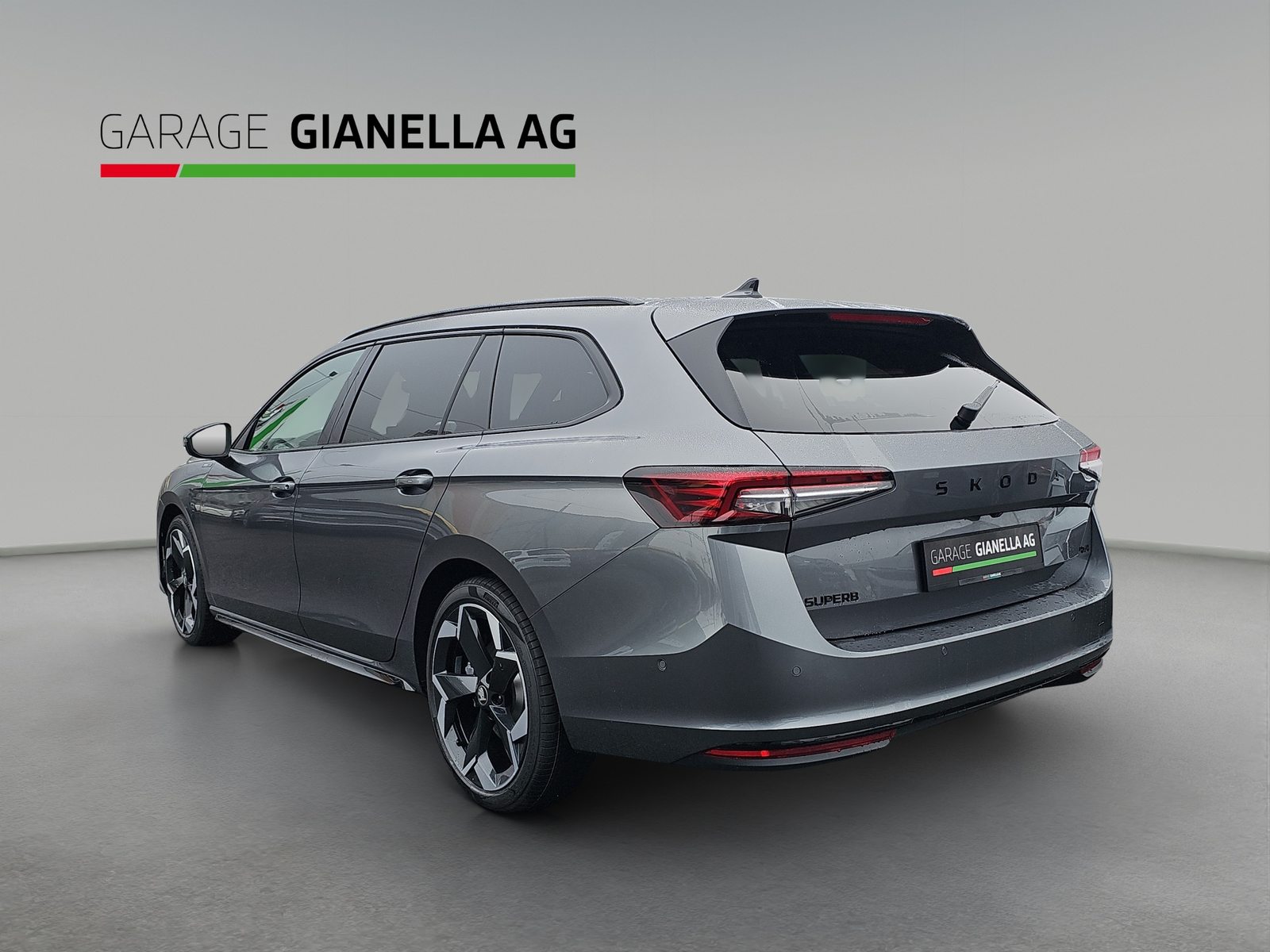 SKODA Superb Sportline, Essence, Voiture nouvelle, Automatique - 4