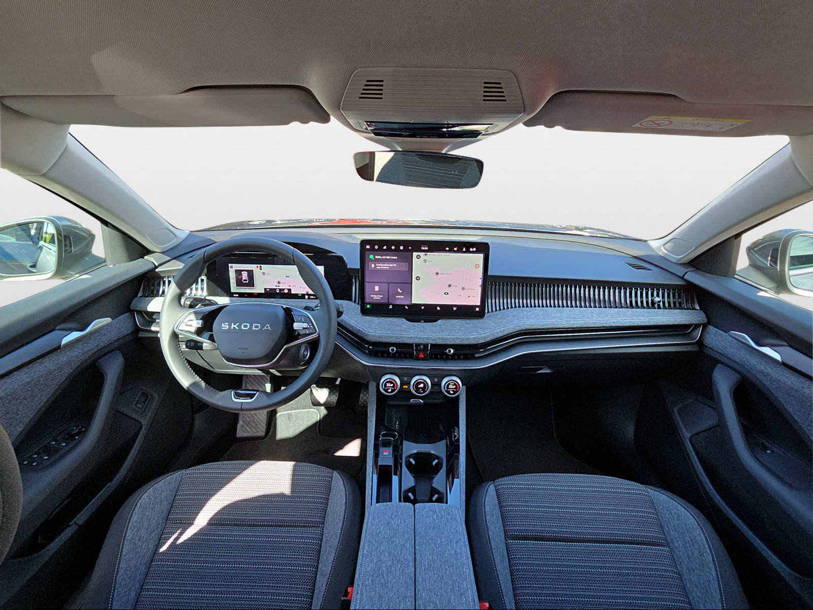 SKODA Superb Selection, Diesel, New car, Automatic - 4