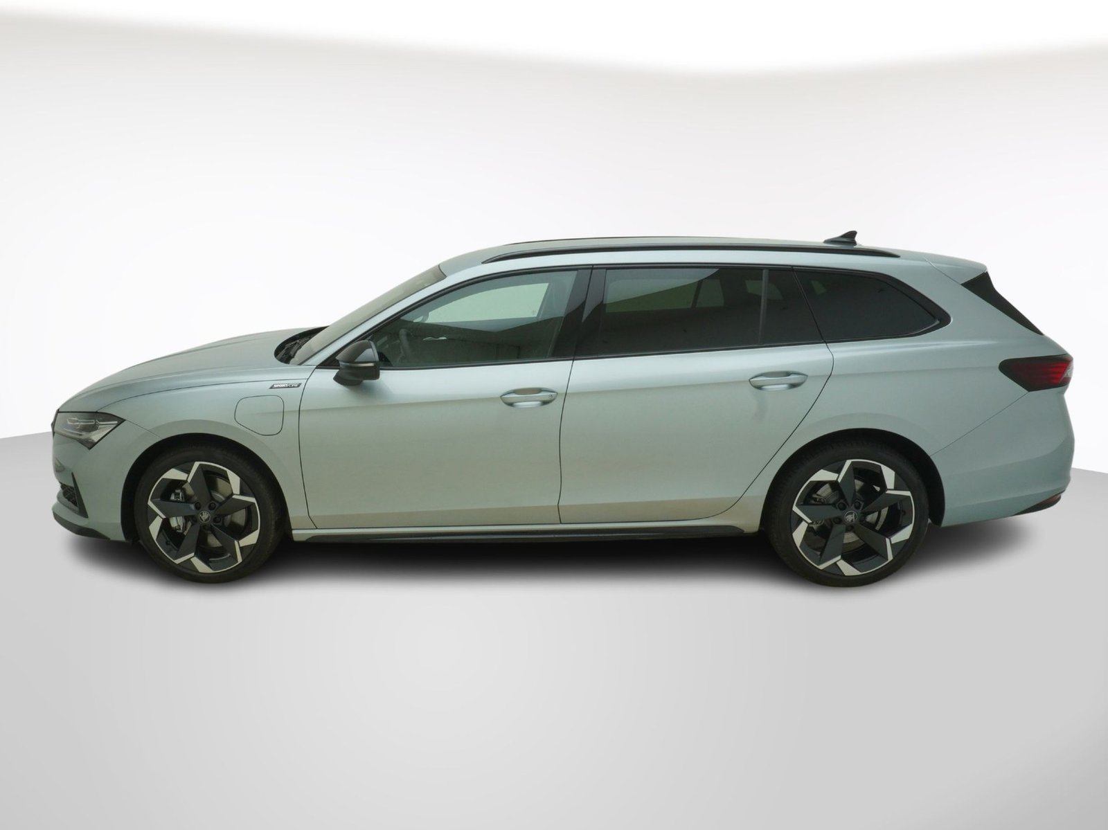 SKODA Superb 1.5 TSI Plug-in-Hybrid Sportline DSG, Hybride Rechargeable Essence/Électricité, Voiture nouvelle, Automatique - 2