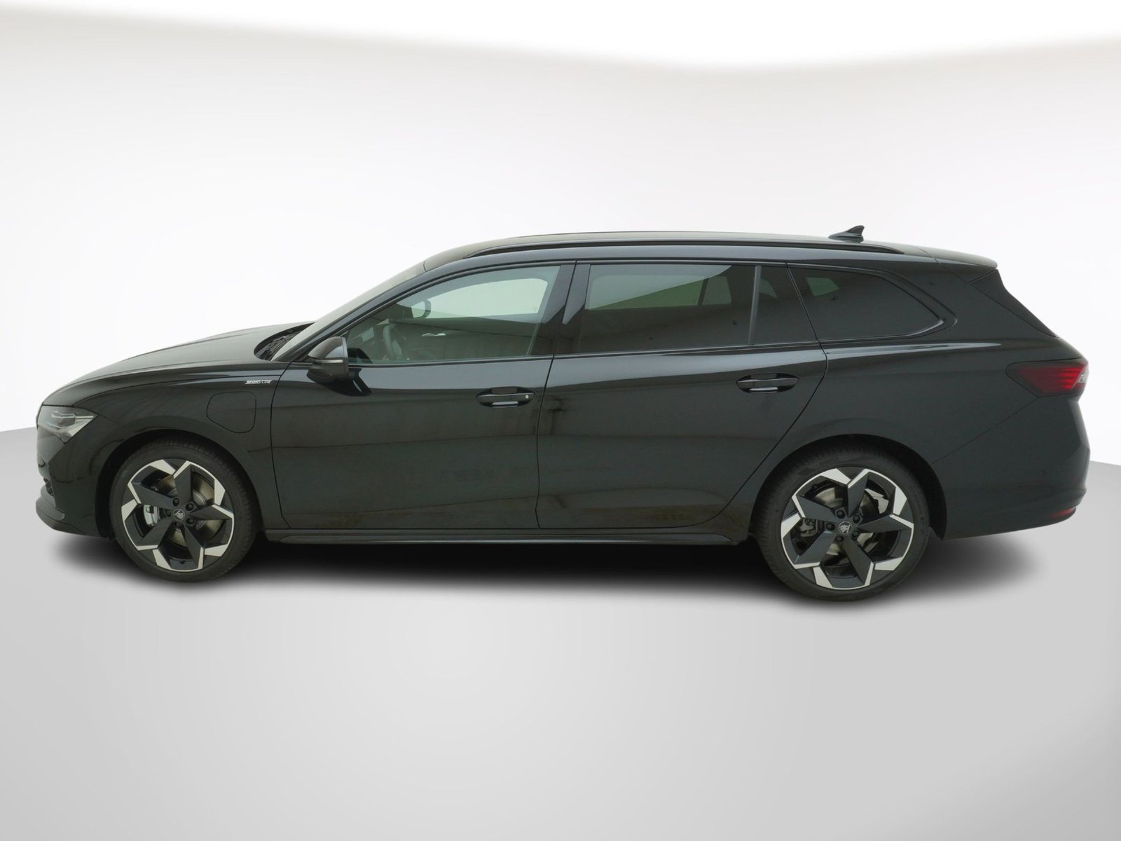 SKODA Superb 1.5 TSI Plug-in-Hybrid Sportline DSG, Plug-in-Hybrid Benzina/Elettrica, Auto nuove, Automatico - 2