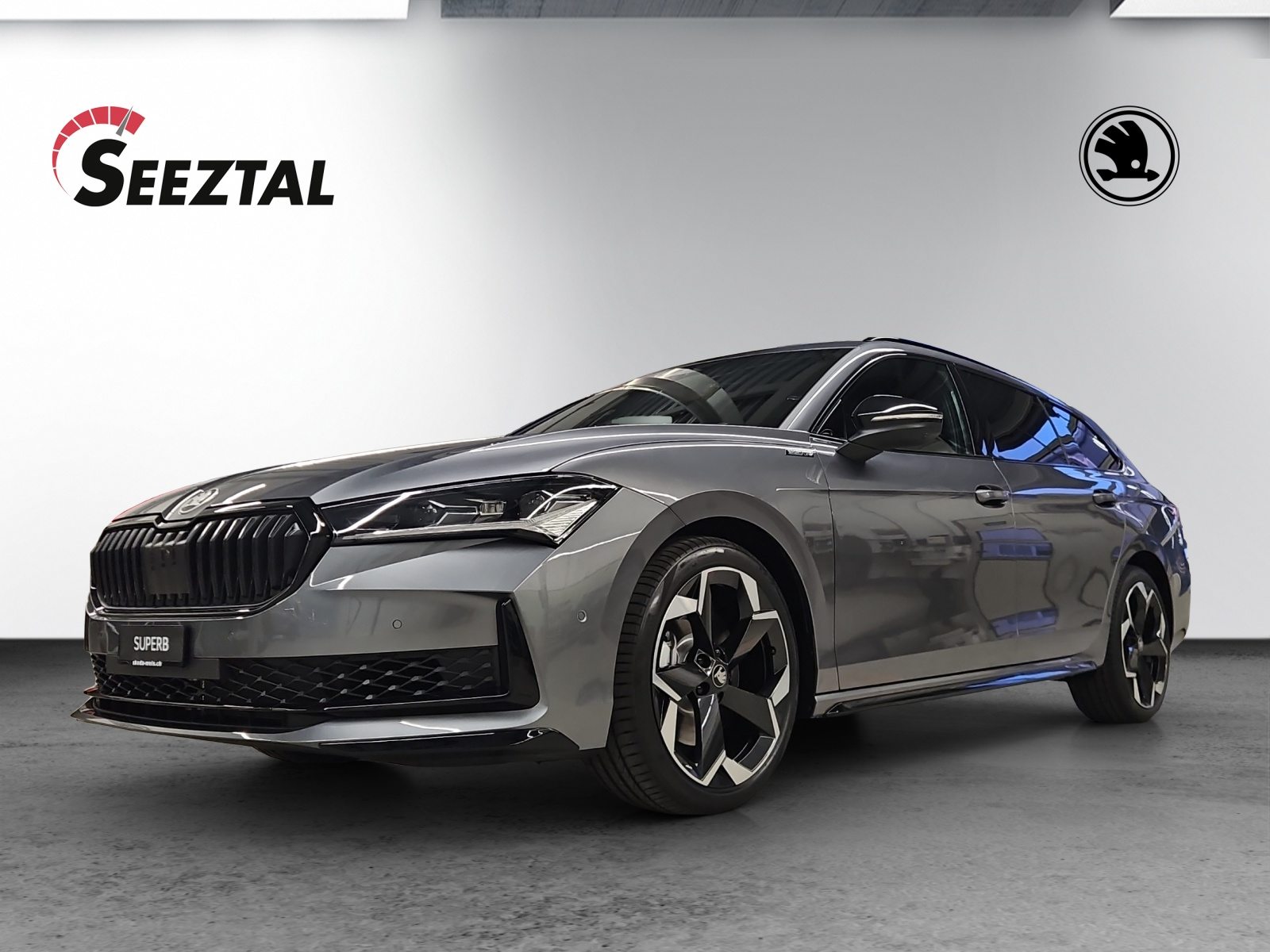 SKODA Superb Sportline, Essence, Voiture nouvelle, Automatique - 2