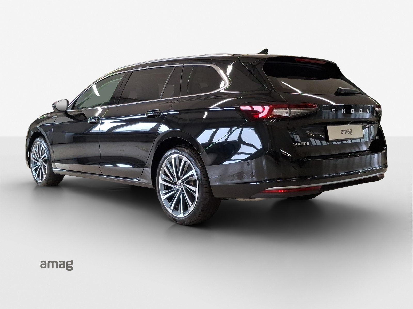 SKODA Superb L&K, Benzina, Auto nuove, Automatico - 3