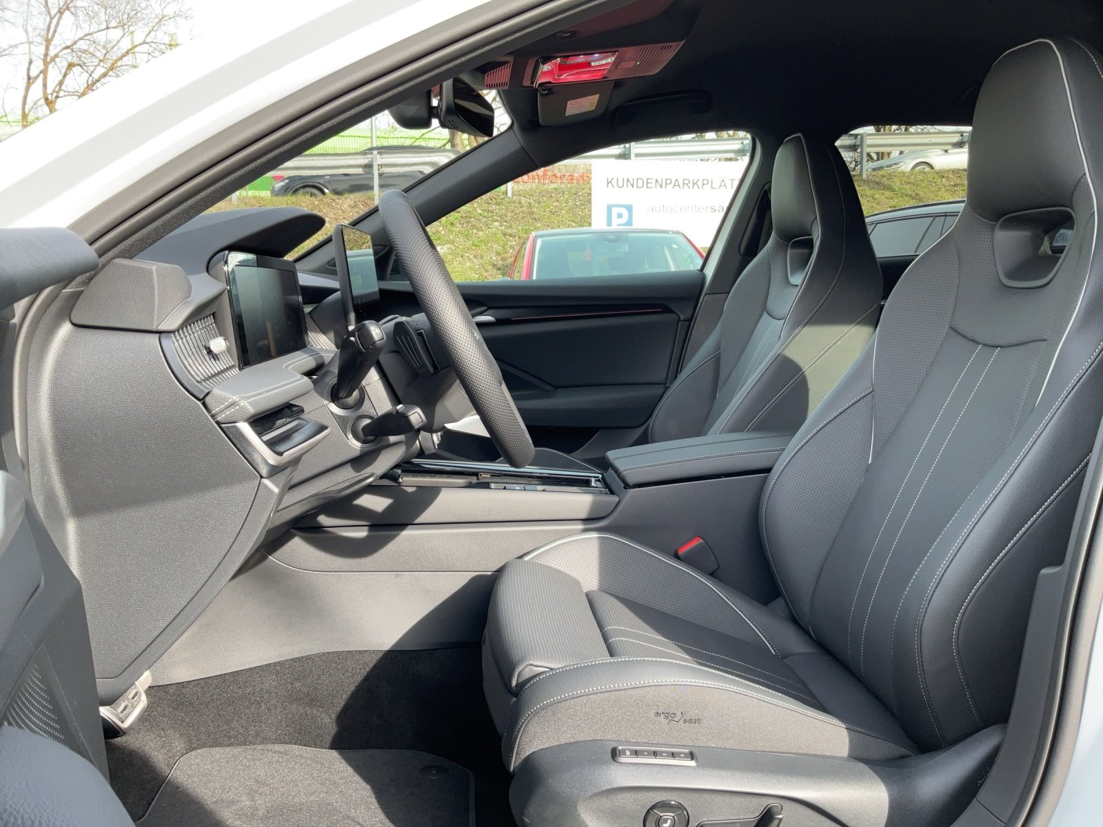 SKODA Superb Combi 2.0 TDi Sportline 4x4 DSG, Diesel, Voiture nouvelle, Automatique - 6