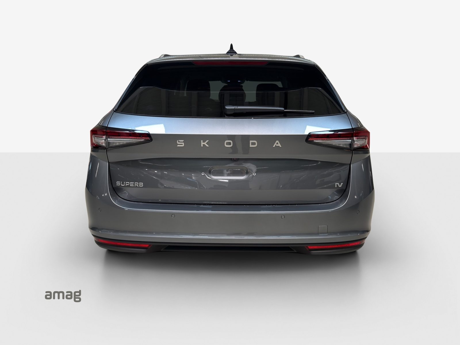 SKODA Superb iV Selection, Voll-Hybrid Benzin/Elektro, Neuwagen, Automatik - 4