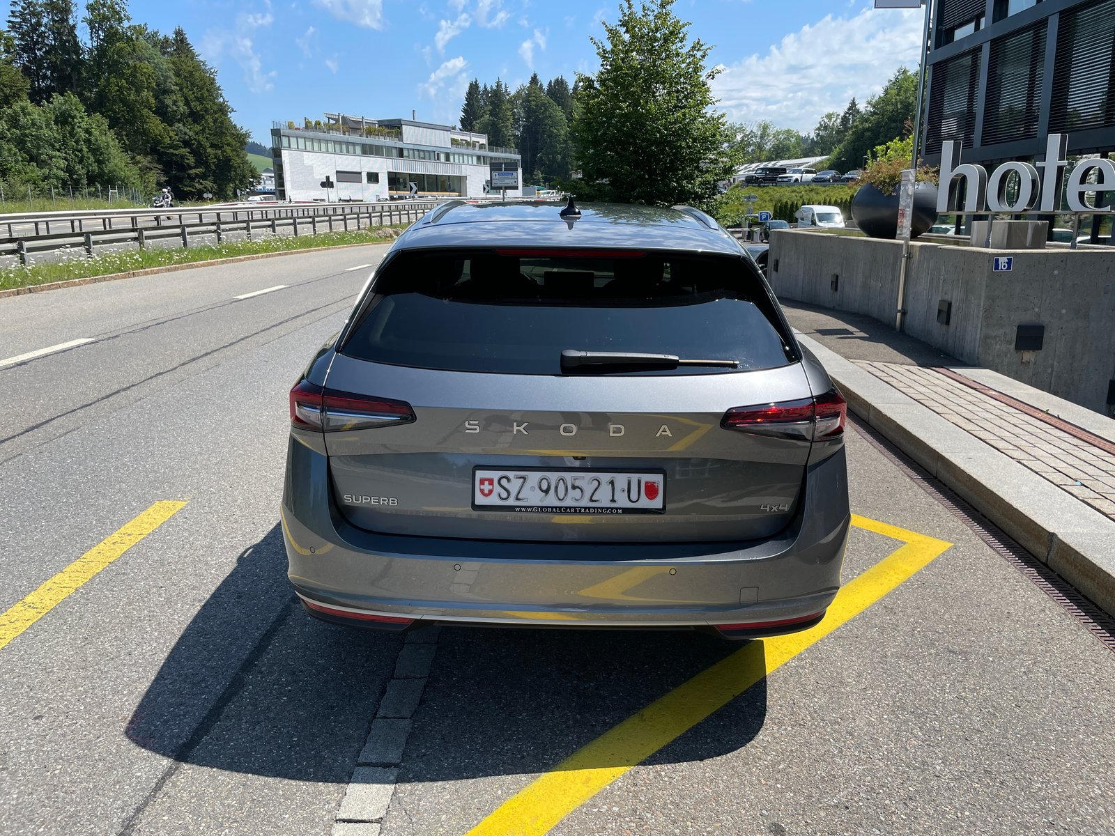 SKODA Superb Combi 2.0 TDi LK 4x4 DSG, Diesel, Voiture nouvelle, Automatique - 6