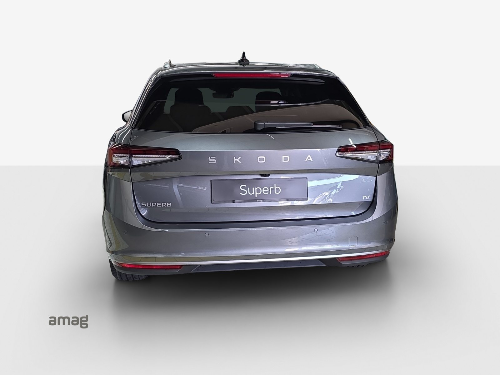 SKODA Superb iV L&K, Full-Hybrid Petrol/Electric, New car, Automatic - 4