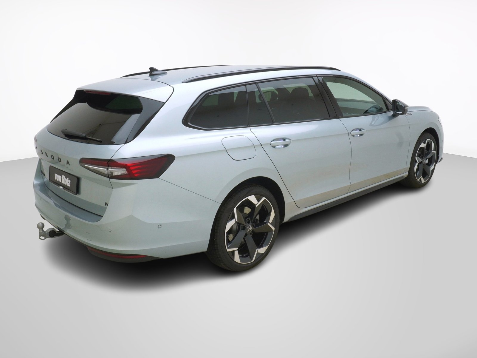 SKODA Superb 1.5 TSI Plug-in-Hybrid Sportline DSG, Plug-in-Hybrid Petrol/Electric, New car, Automatic - 5
