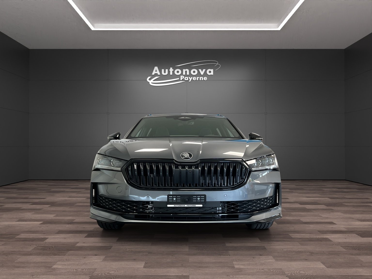 SKODA Superb Combi 1.5 TSI PHEV Sportline DSG, Plug-in-Hybrid Benzin/Elektro, Neuwagen, Automatik - 2