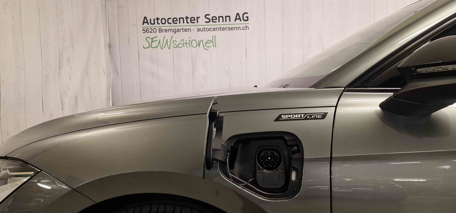 SKODA Superb iV Sportline, Voll-Hybrid Benzin/Elektro, Neuwagen, Automatik - 4