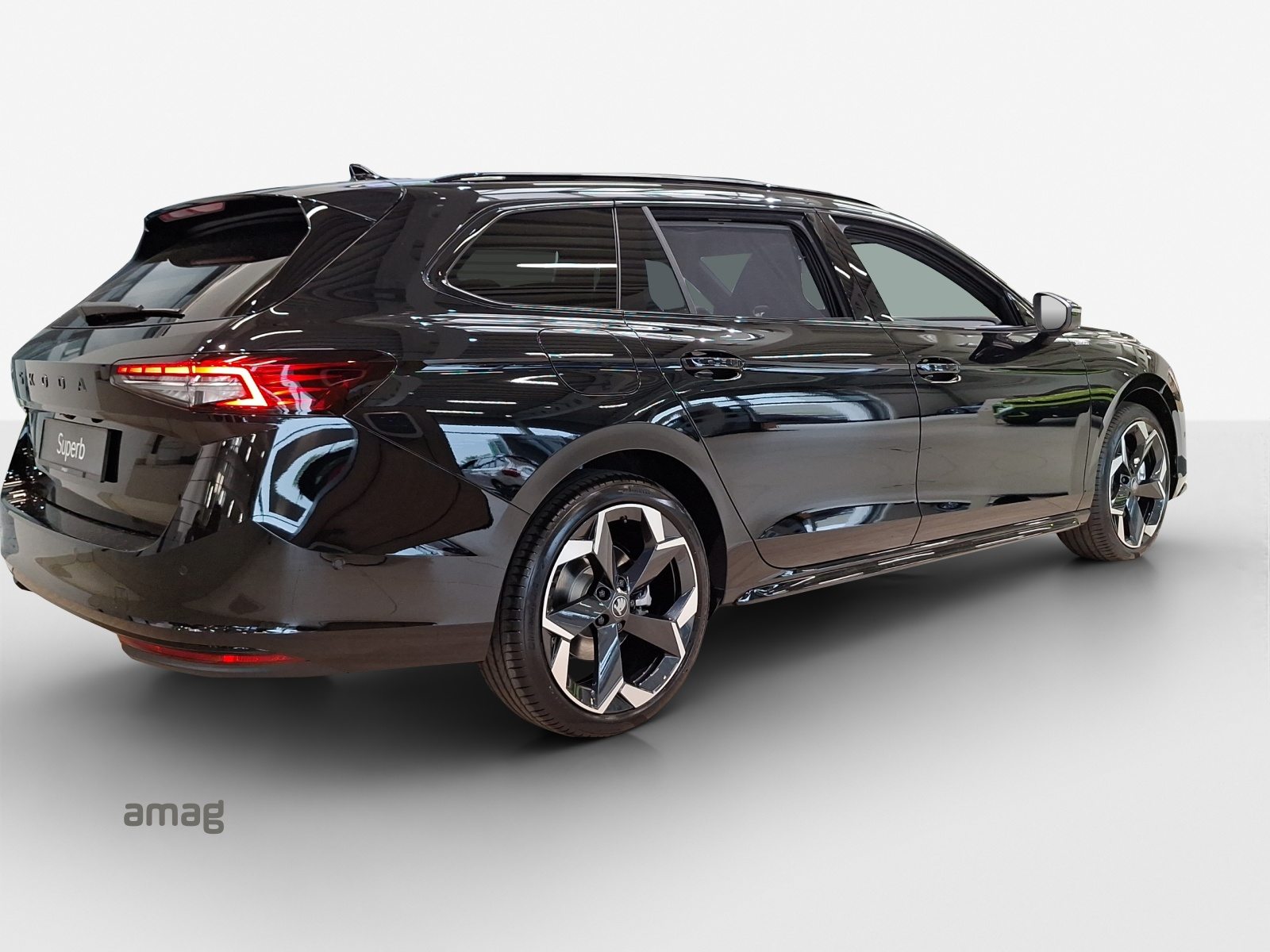 SKODA Superb iV Sportline, Hybride Intégral Essence/Électricité, Voiture nouvelle, Automatique - 5