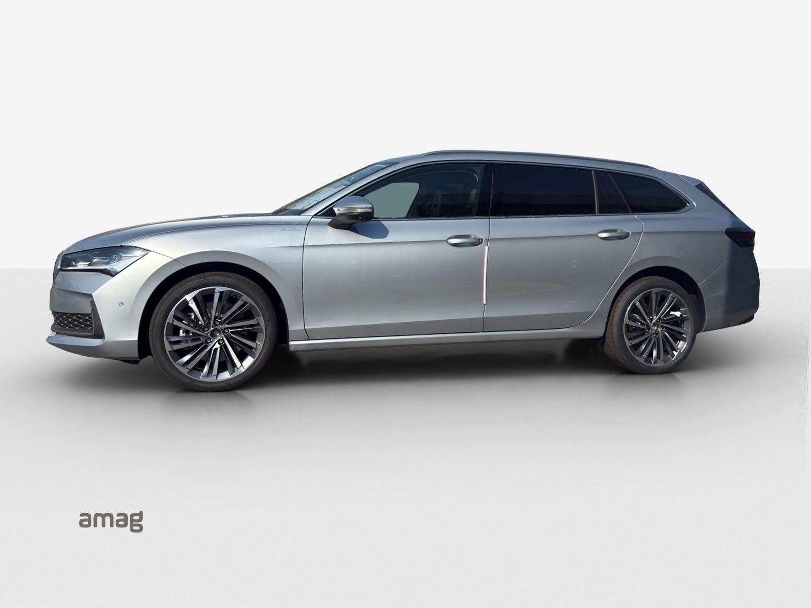 SKODA Superb L&K, Diesel, New car, Automatic - 2