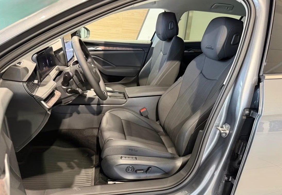 SKODA Superb Combi 2.0 TDi LK 4x4 DSG, Diesel, Voiture nouvelle, Automatique - 3