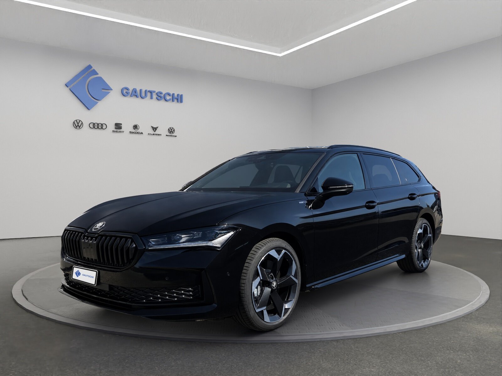 SKODA Superb Combi 2.0 TDi Sportline 4x4 DSG