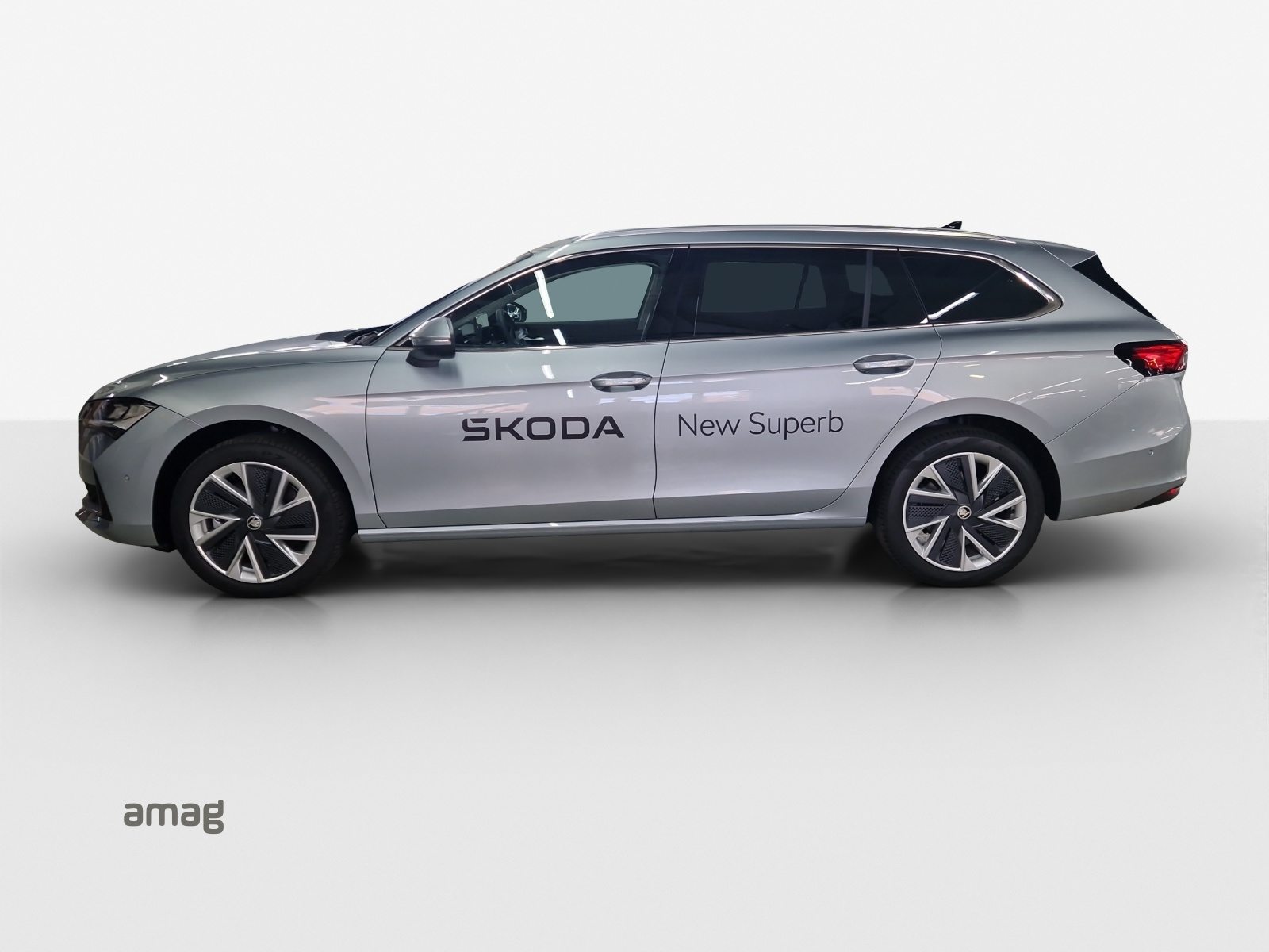 SKODA Superb Selection, Diesel, Second hand / Used, Automatic - 2