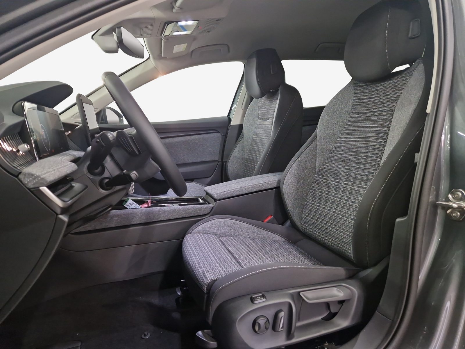 SKODA Superb Selection, Diesel, Occasion / Gebraucht, Automatik - 7