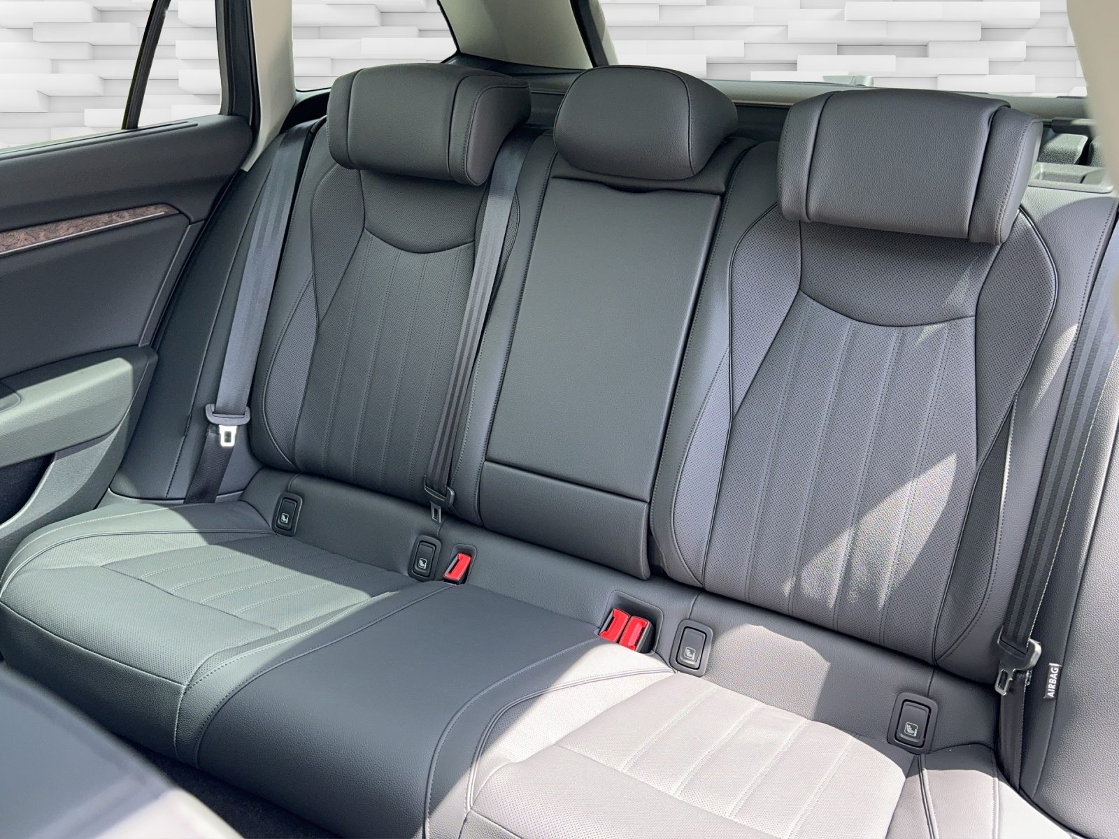 SKODA Superb L&K, Diesel, Occasion / Gebraucht, Automatik - 7