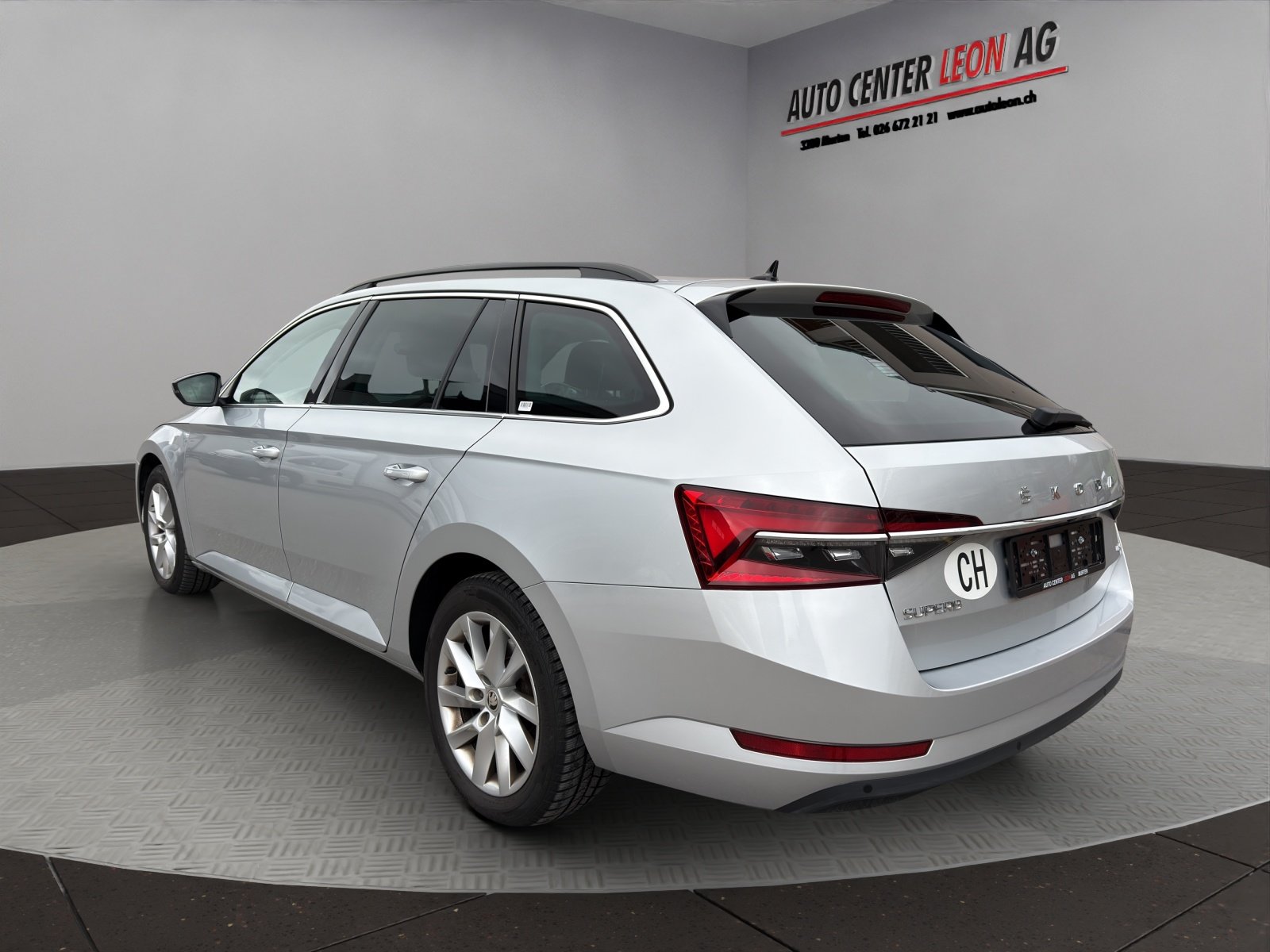 SKODA Superb Combi 2.0 TDi Ambition 4x4 DSG, Diesel, Occasioni / Usate, Automatico - 3