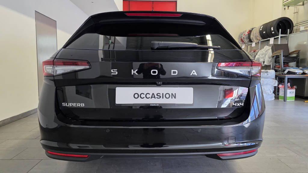 SKODA Superb Combi 2.0 TDI Selection 4x4 DSG, Diesel, Occasion / Gebraucht, Automatik - 4