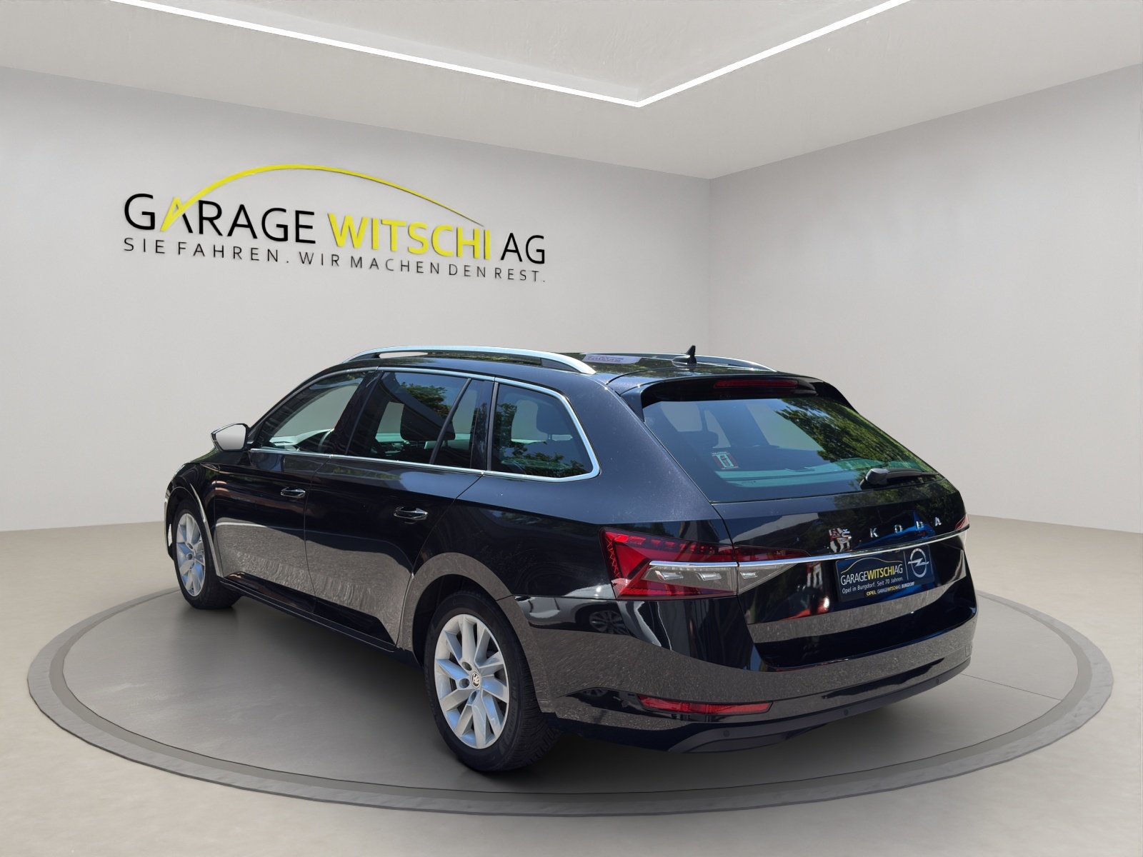 SKODA Superb Combi 2.0 TDI Style DSG, Diesel, Occasion / Gebraucht, Automatik - 7