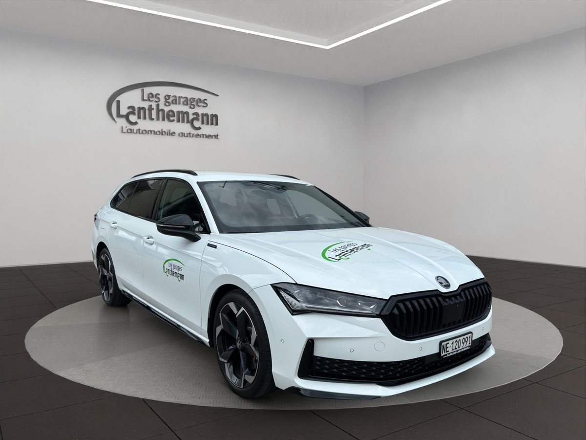 SKODA Superb Sportline, Petrol, Second hand / Used, Automatic - 6