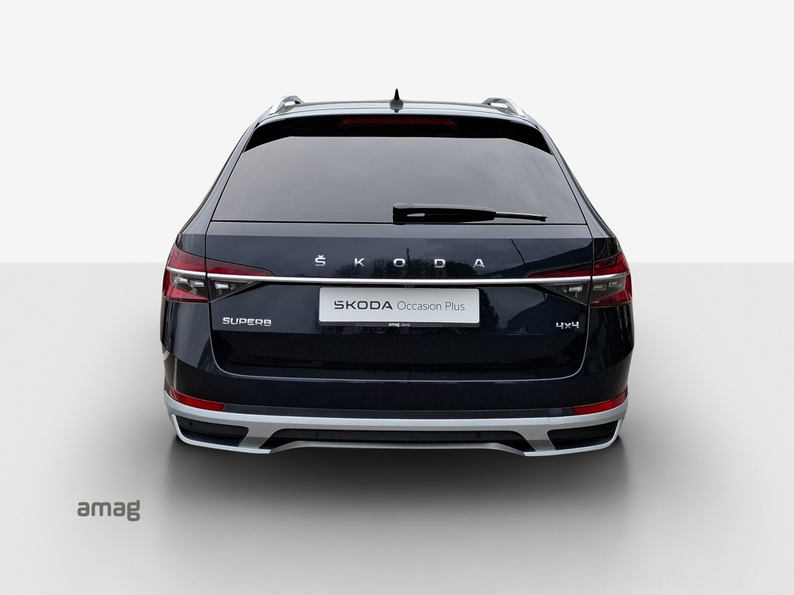 SKODA SUPERB Scout, Benzin, Occasion / Gebraucht, Automat - 4