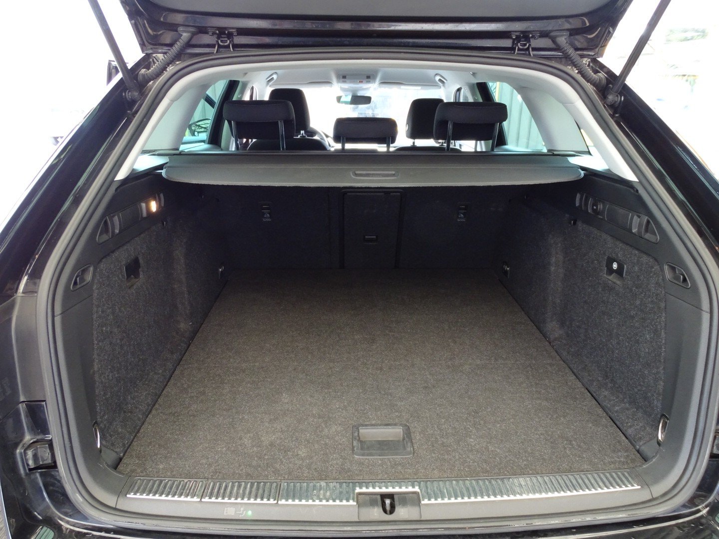 SKODA Superb Combi 2.0 TDi Ambition 4x4 DSG, Diesel, Occasion / Utilisé, Automatique - 5