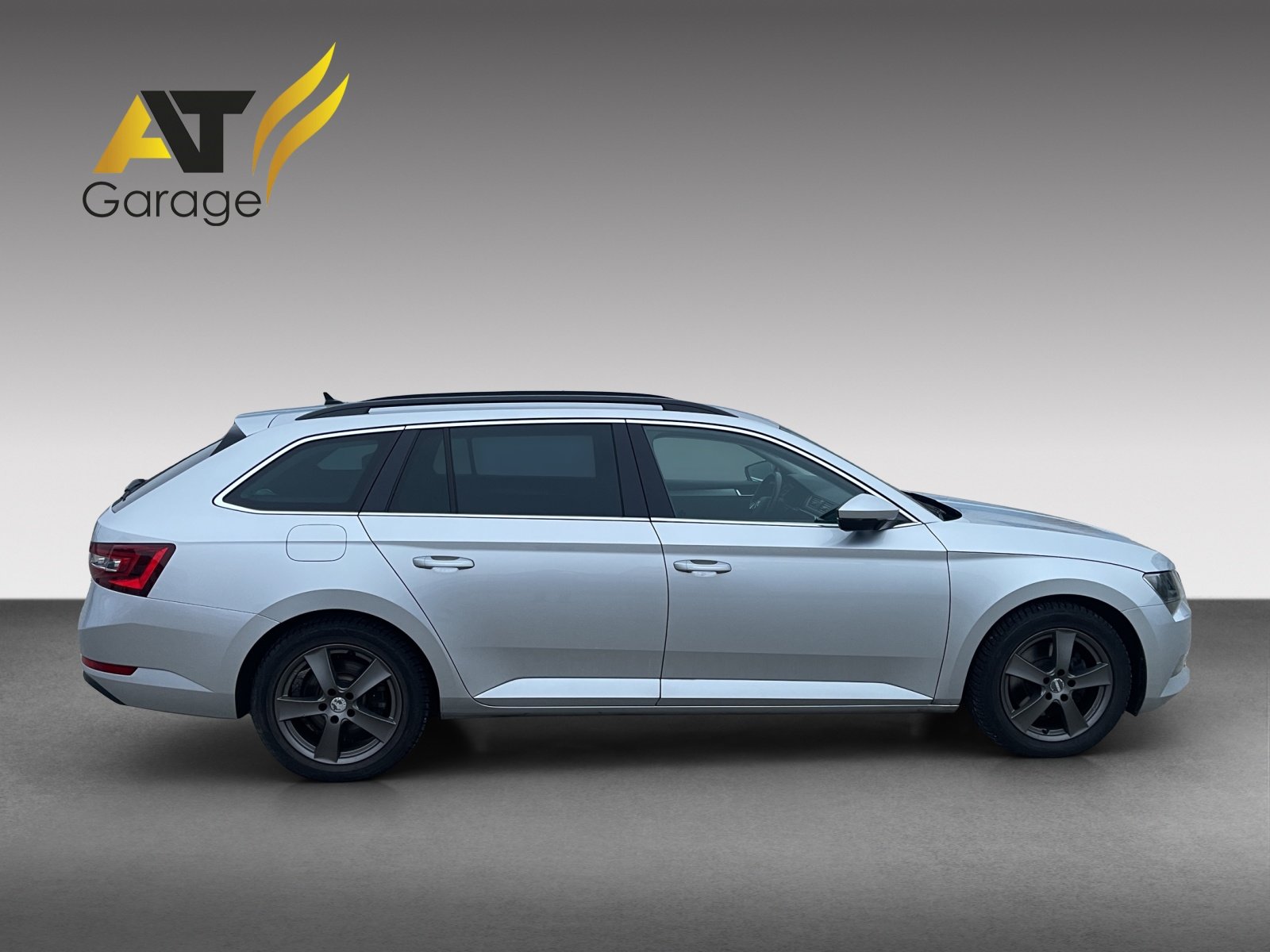 SKODA Superb Combi 2.0 TDi Ambition 4x4 DSG, Diesel, Occasion / Gebraucht, Automatik - 7