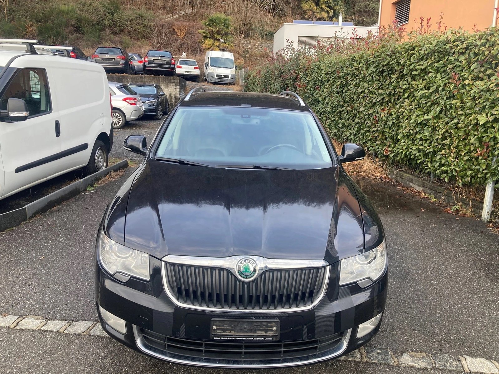 SKODA Superb Combi 1.8 TSI Elegance, Petrol, Second hand / Used, Manual - 2