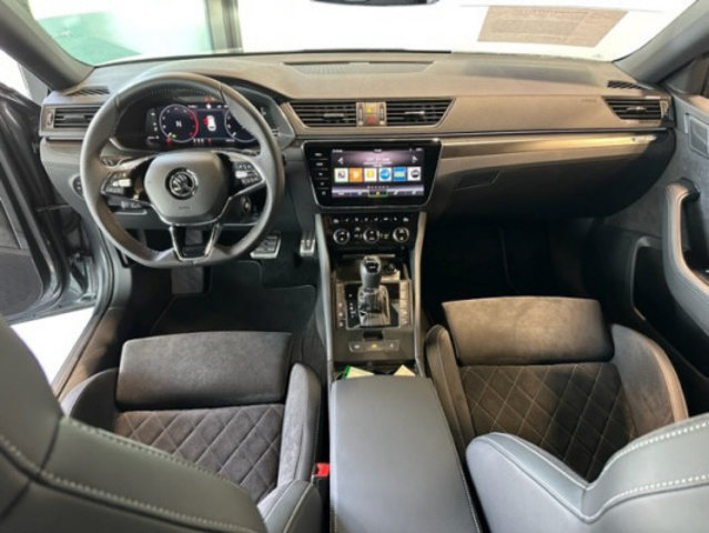 SKODA Superb 2.0 TDi SportL 4x4, Occasion / Gebraucht, Automatik - 7