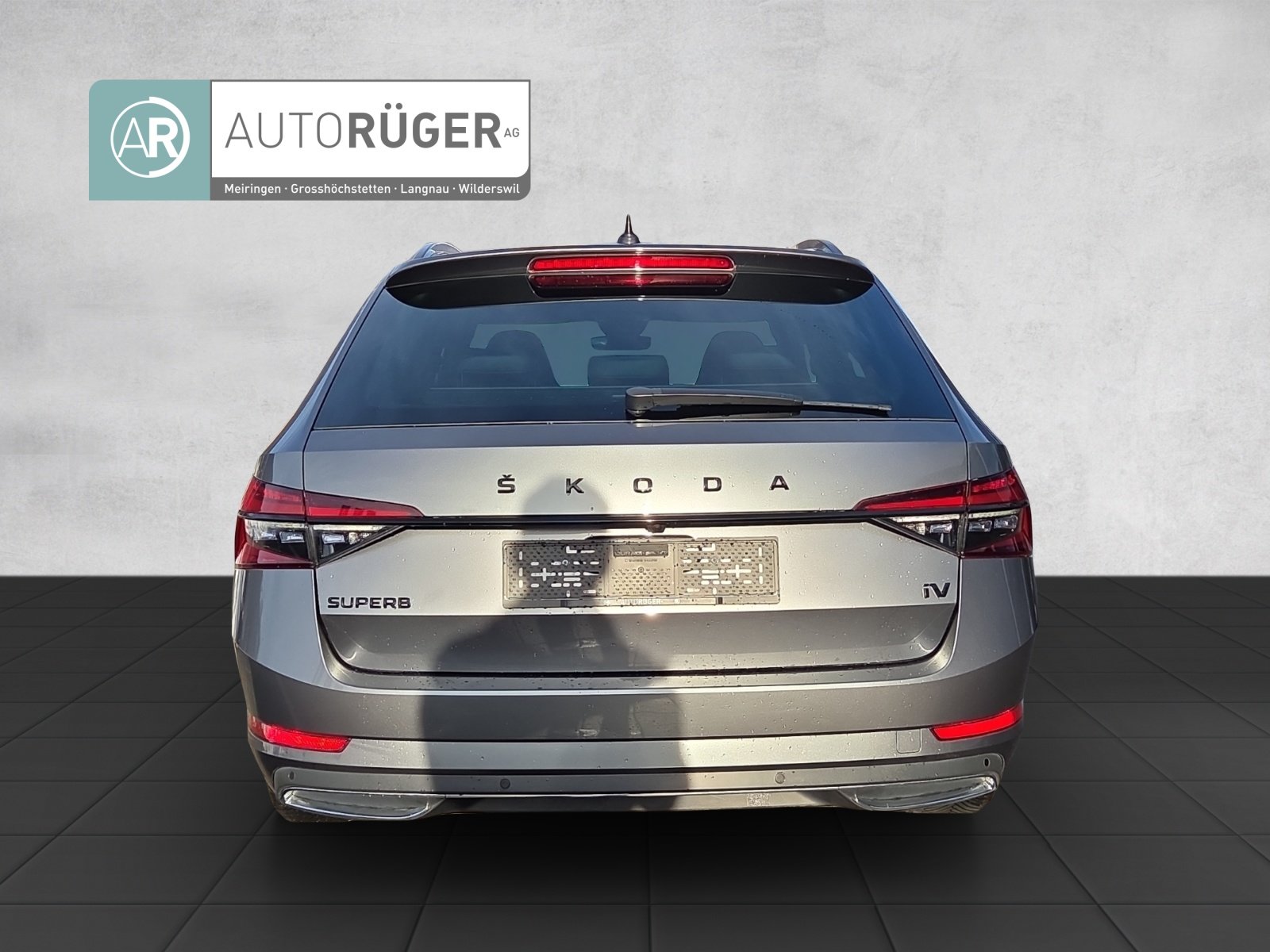SKODA Superb 1.4 TSI Sport Line PHEV DSG, Hybride Rechargeable Essence/Électricité, Occasion / Utilisé, Automatique - 5