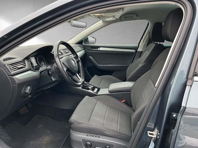 SKODA SUPERB COMBI AMBITION, Petrol, Second hand / Used, Automatic - 3