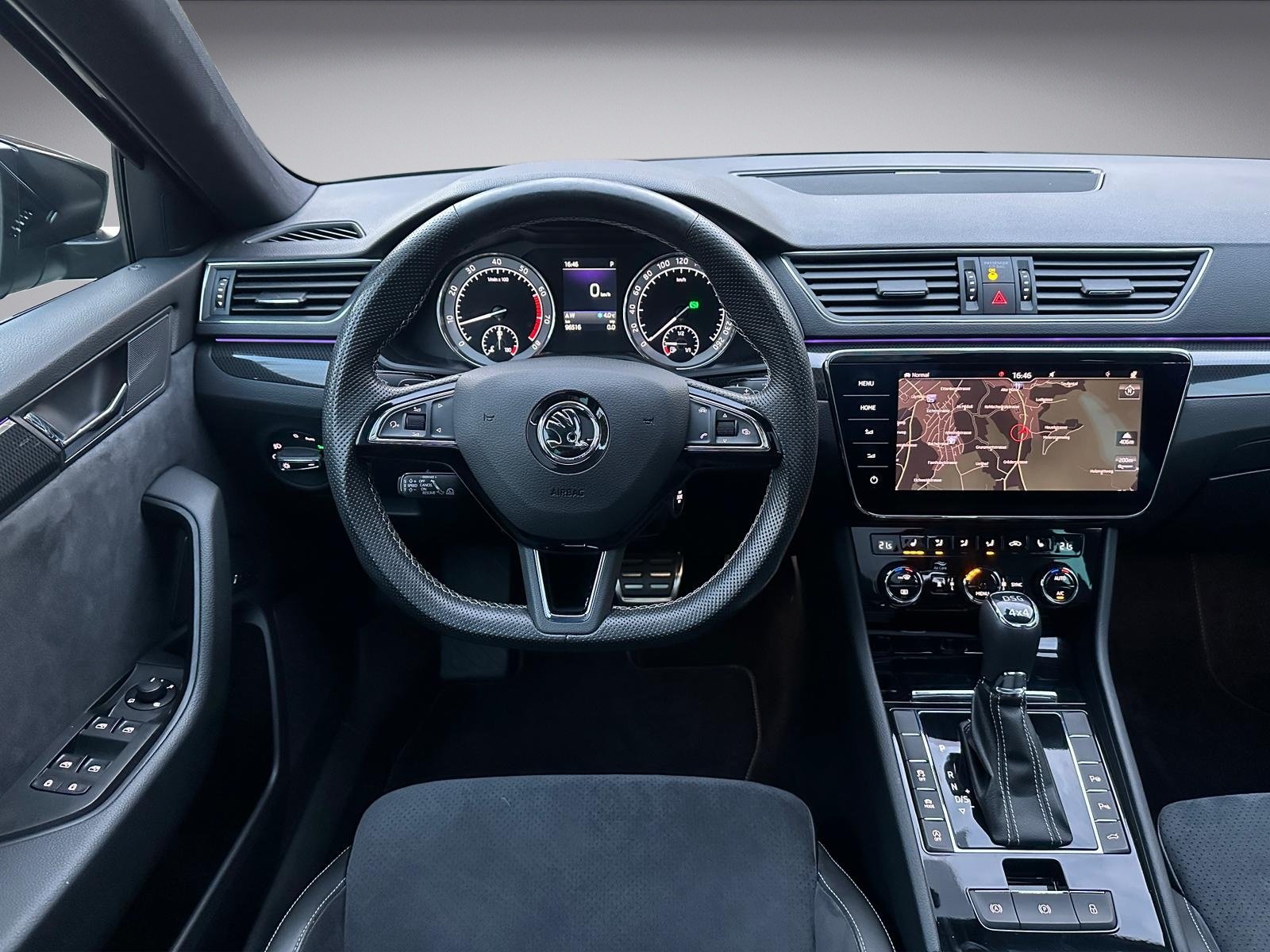 SKODA Superb Combi 2.0 TSI SportLine+ DSG 4x4 * Standheizung, Benzin, Occasion / Gebraucht, Automatik - 7