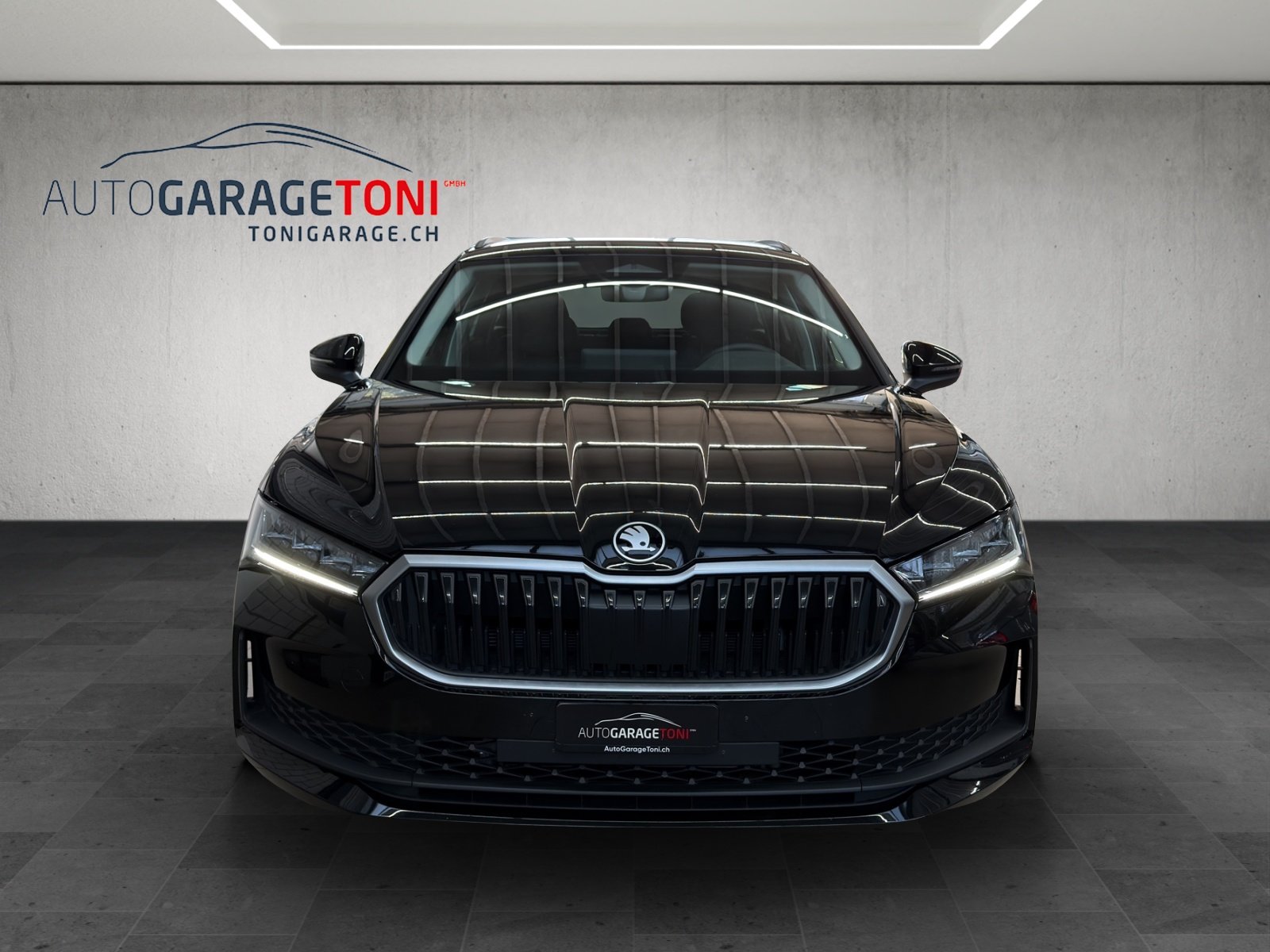 SKODA Superb Combi 1.5 eTSI Selection DSG *Werksgarantie bis, Mild-Hybrid Petrol/Electric, Second hand / Used, Automatic - 3