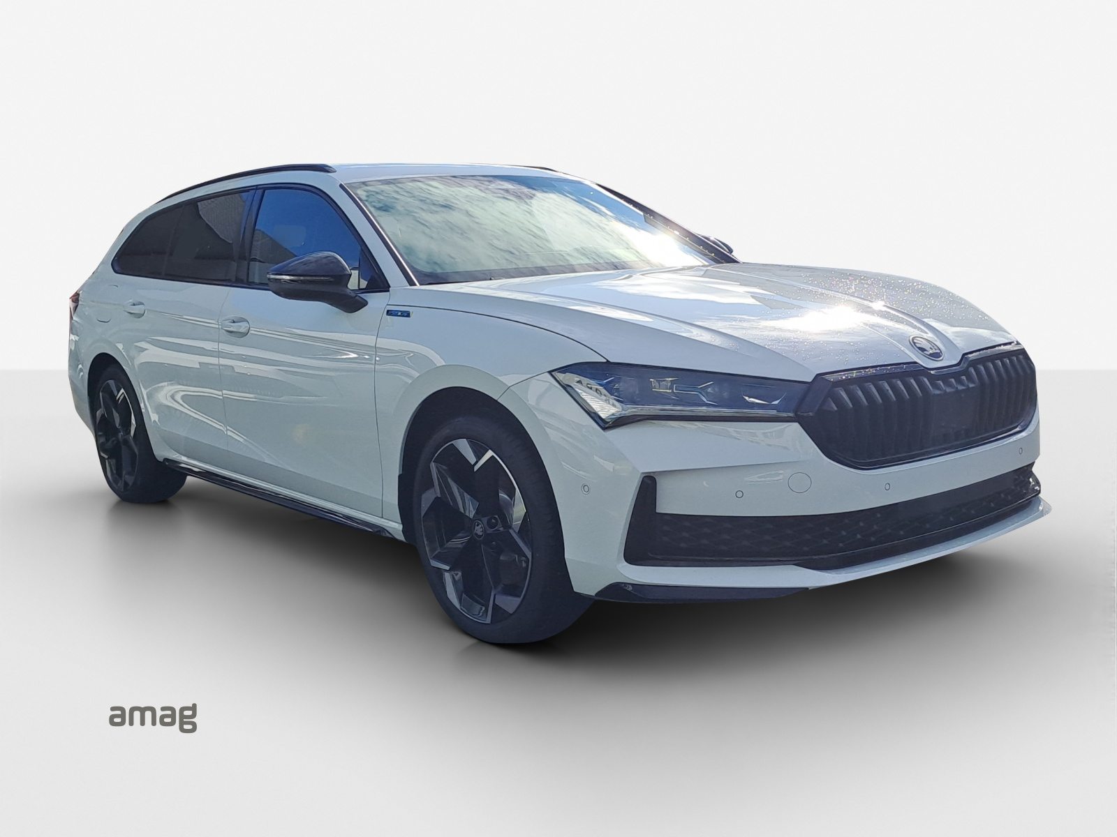 SKODA Superb Sportline, Essence, Occasion / Utilisé, Automatique - 6