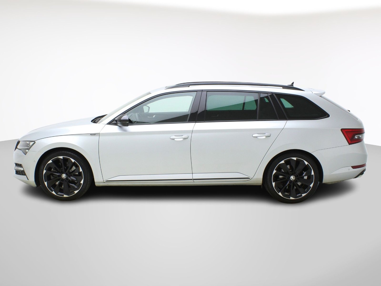 SKODA Superb Combi 2.0 TSI DSG Sport Line 4x4, Essence, Occasion / Utilisé, Automatique - 3