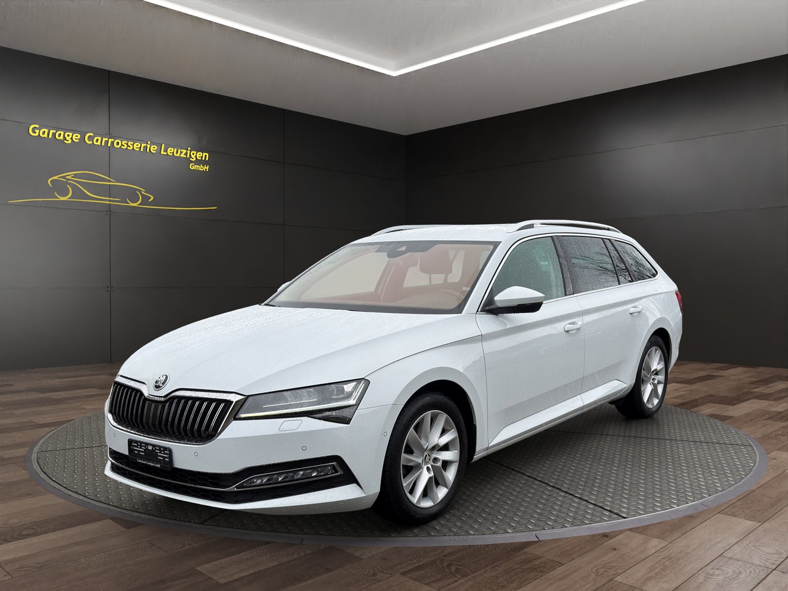 SKODA Superb Combi 2.0 TDi Style DSG, Diesel, Occasion / Utilisé, Automatique - 2
